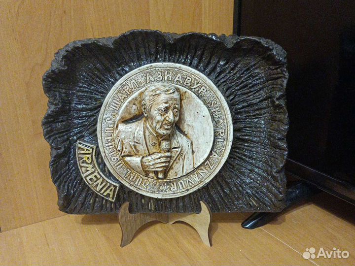 Статуэтки сувениры