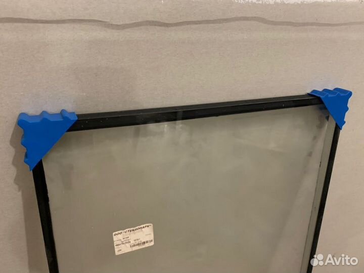 Уголки для защиты углов и кромки стекла