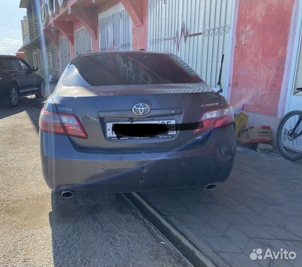 Бампер задний toyota camry 40