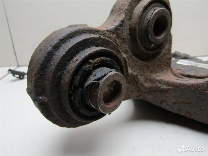 Кулак поворотный задний левый Kia Ceed 2007-2012