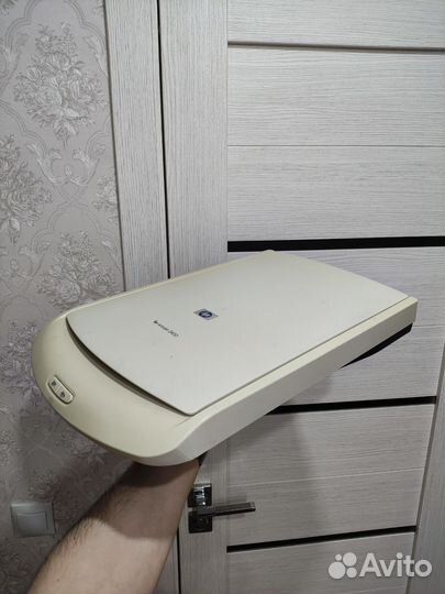 Сканер HP Scanerjet 2400