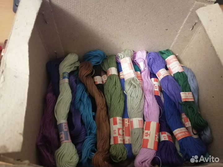 Нитки мулине (коробка)