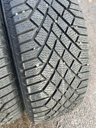 Continental ContiVikingContact 7 205/55 R17 95T