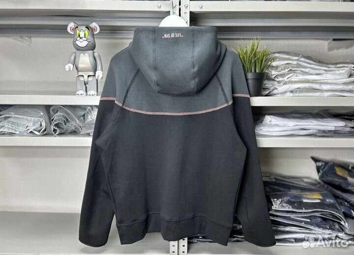 Кофта Nike Tech Fleece Syna (тренд 2025)