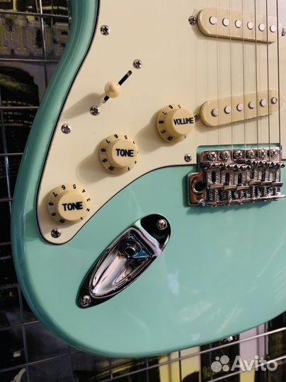 Электрогитара Леворукая Jet Sky + Чехол