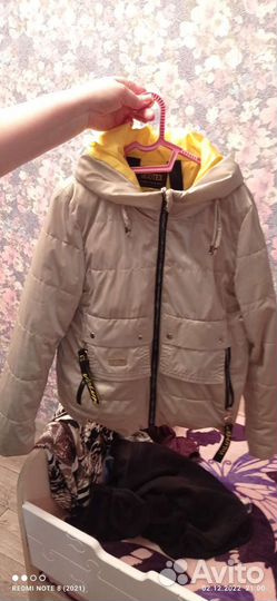 Куртка для девочки б/у
