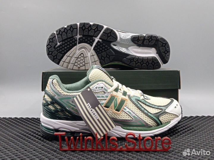 Кроссовки New Balance 1906r