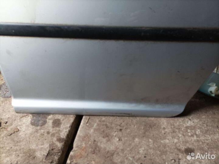 Дверь golf 4 левая задняя