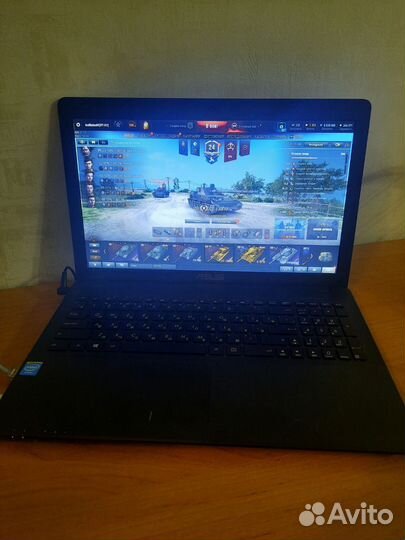Ноутбук asus x552m отличное тех. состояние