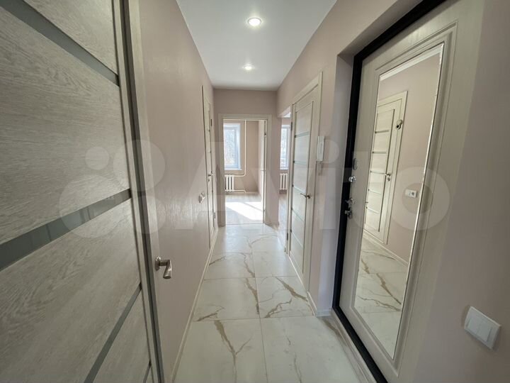 2-к. квартира, 45 м², 1/5 эт.