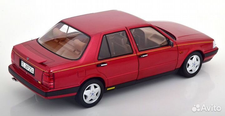 Lancia Thema 8.32 Ferrari 1S 1986 Mitica 1:18