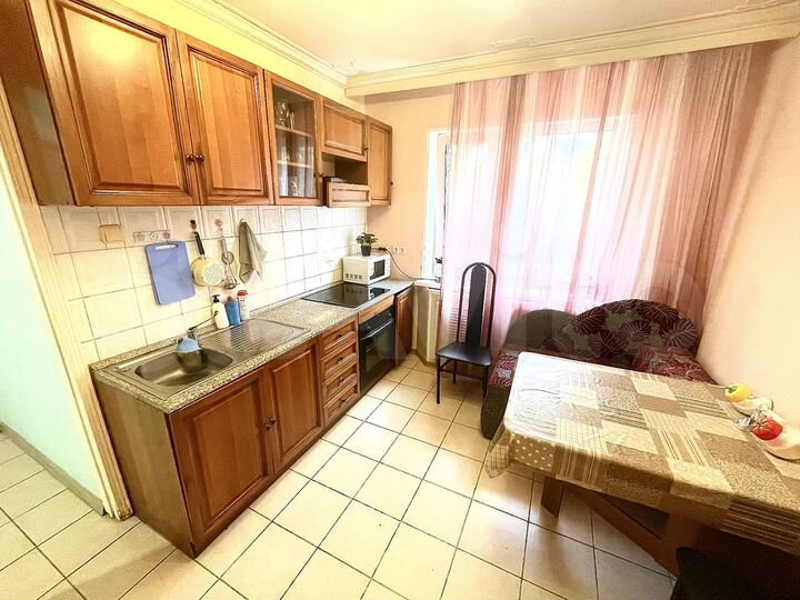 2-к. квартира, 37 м², 2/5 эт.