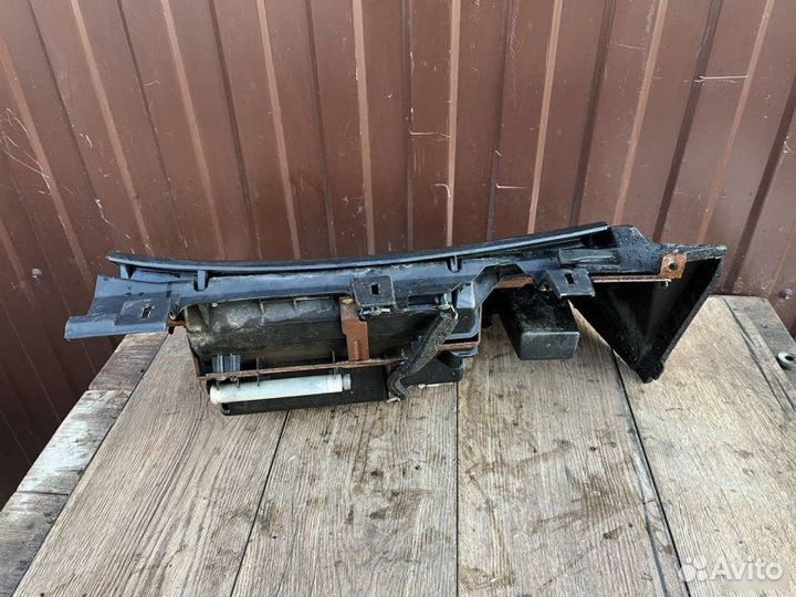 Бардачок Infiniti Fx35 S50