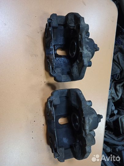 Суппорта передние опель вектра б 288мм