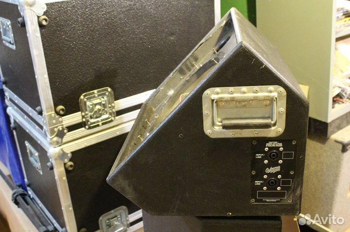 Корпуса мониторов для 12