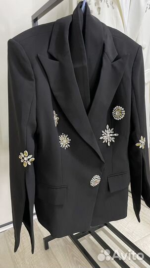Пиджак со стразами