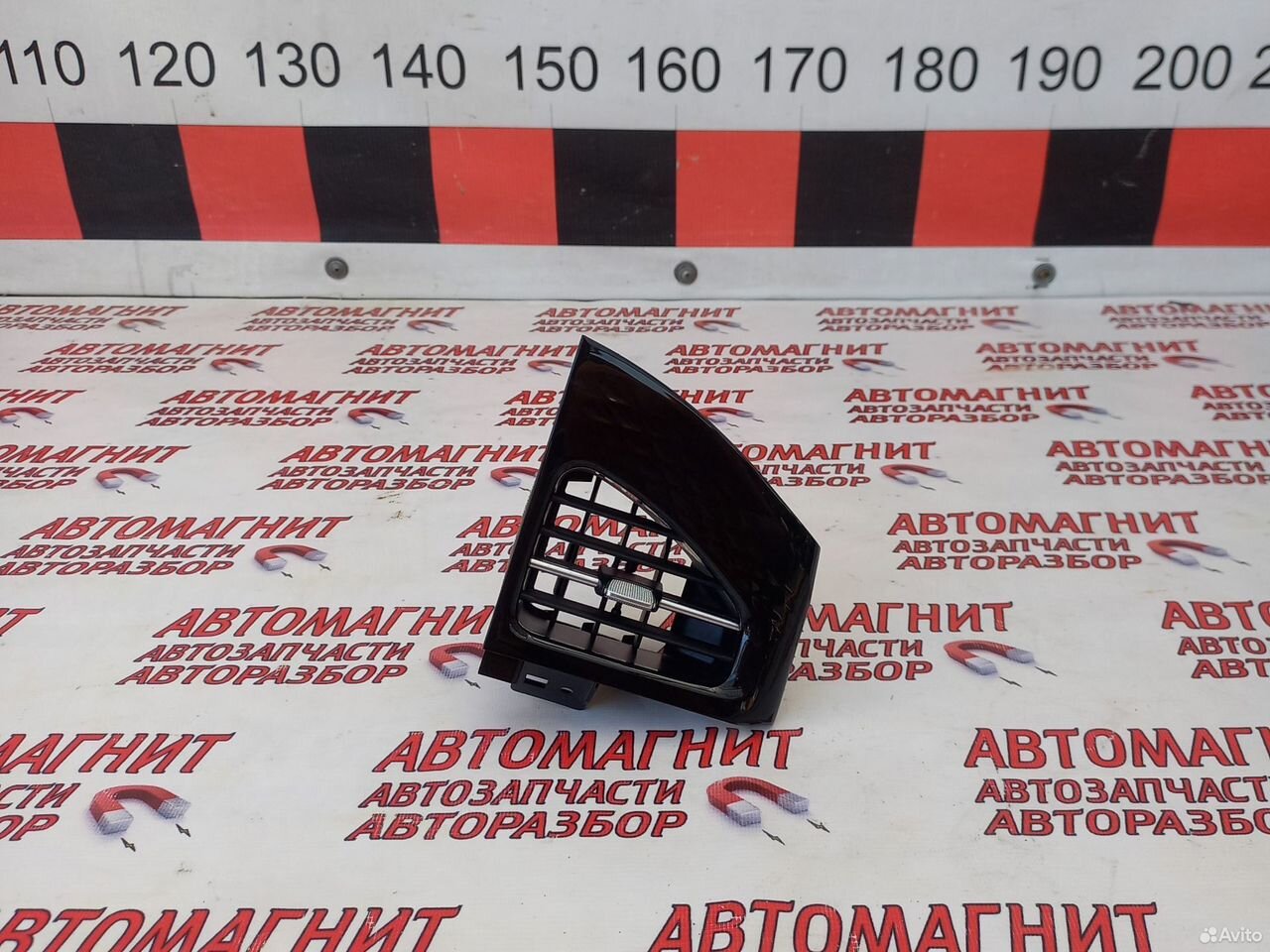 Дефлектор воздуховода левый Voyah Free