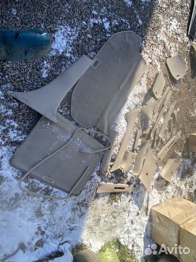 Toyota Gaia по запчастям 99 год