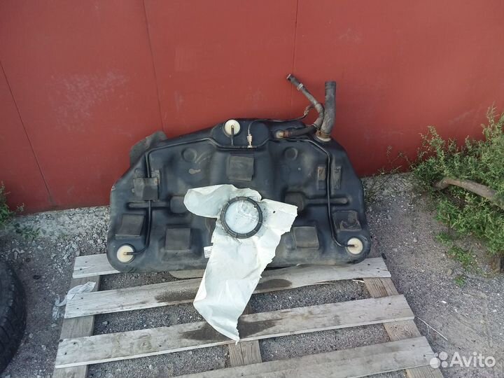 Бензобак Nissan Almera Classic