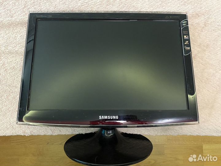 Монитор Samsung SyncMaster T200 20