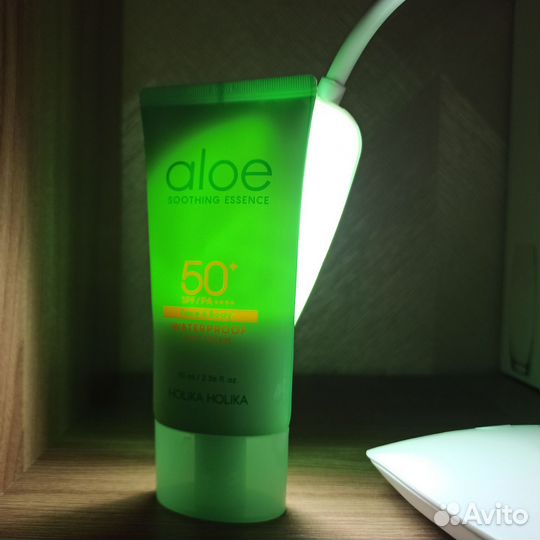 Солнцезащитный крем spf 50 Holika