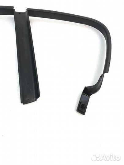 Рамка стекла двери задняя левая Bmw 1-Series F20