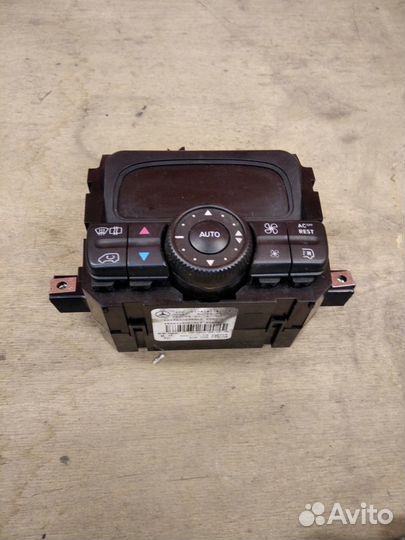 Блок управления климат-контролем Мерседес W639