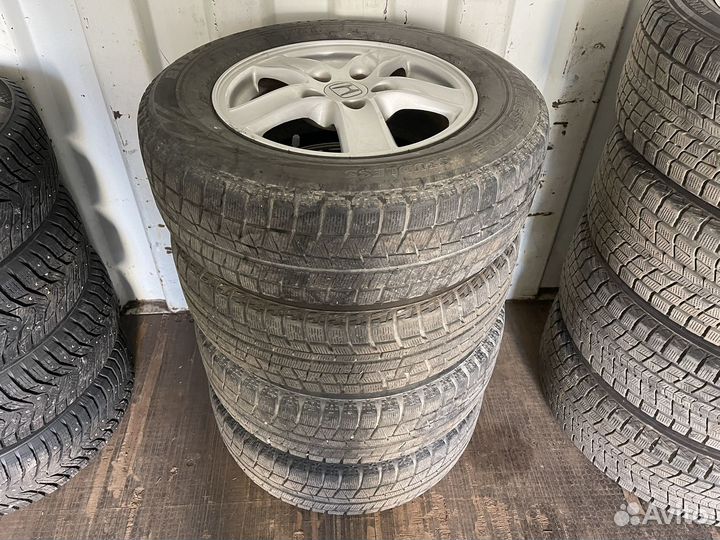 Комплект зимних колес r16
