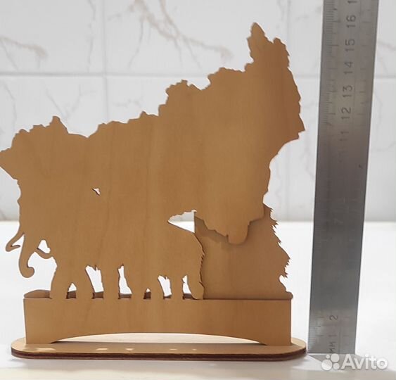 Сувенир из дерева ручной работы Ханты - Мансийск