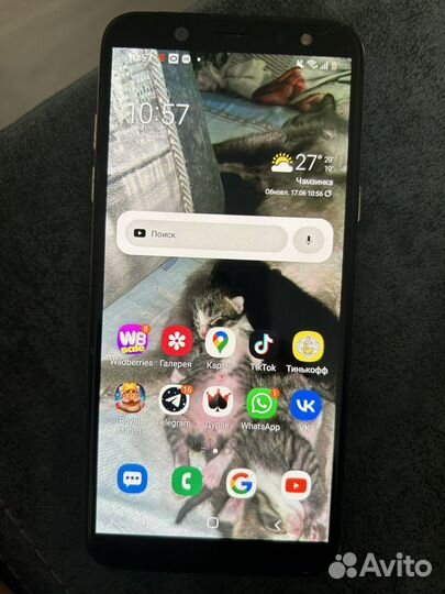 Samsung Galaxy A6, 4/32 ГБ