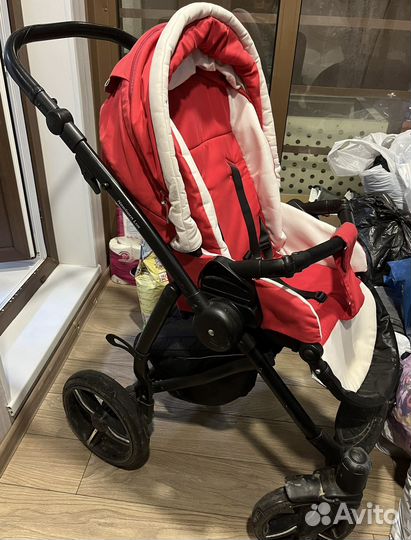 Прогулочная коляска