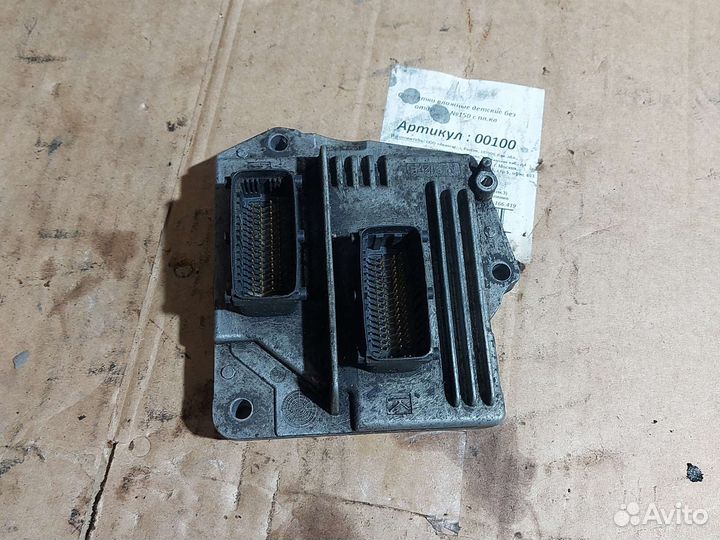 Opel Astra H Блок управления двигателем