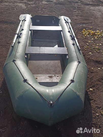 Надувная лодка