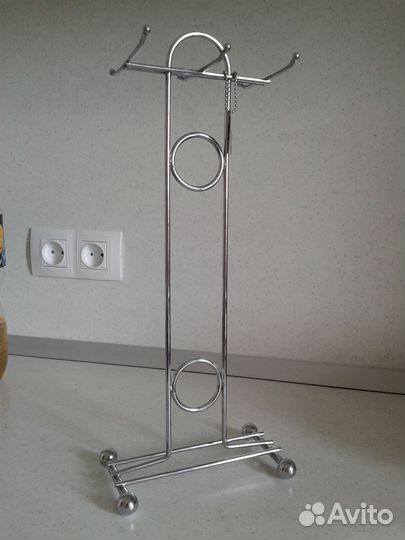 Вешалка (новая)