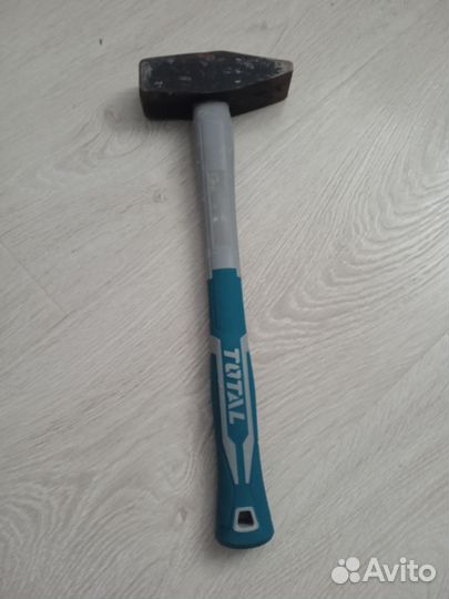 Молоток тотал