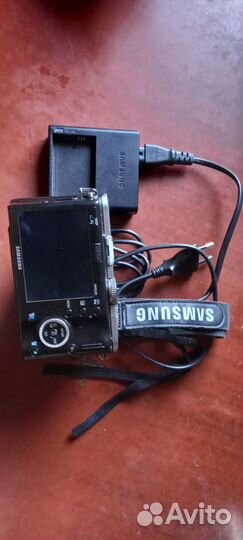 Фотоаппарат системный беззеркальный Samsung NX100