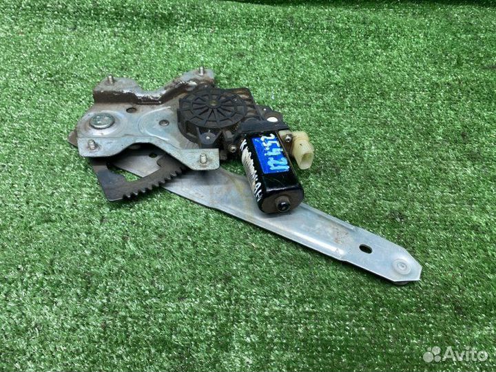 Стеклоподъемник задний левый Kia Picanto 1 1.1