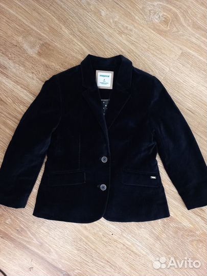 Пиджак для девочки Mayoral