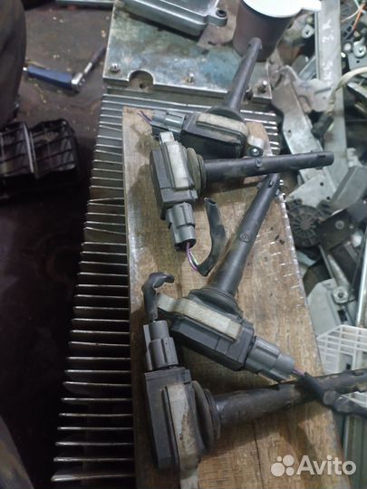 Катушка зажигания Nissan Tiida