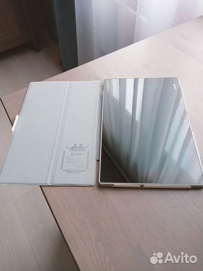 Планшет Sony Xperia Tablet Z + чехол в подарок