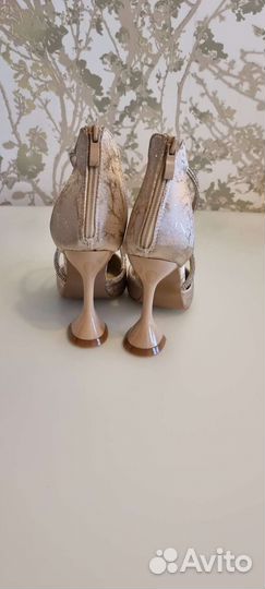 Туфли женские 38 размер.Натуральная кожа.новые