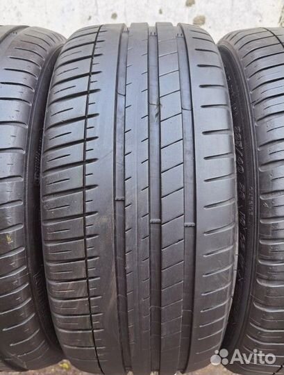 Michelin Pilot Sport 3 235/45 R18 98Y