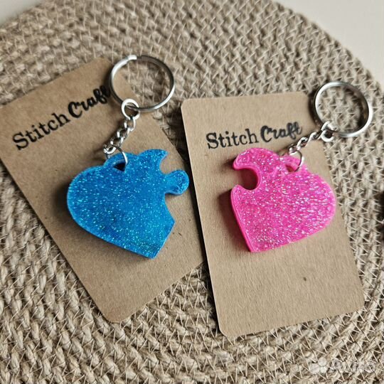 Брелок из эпоксидной смолы