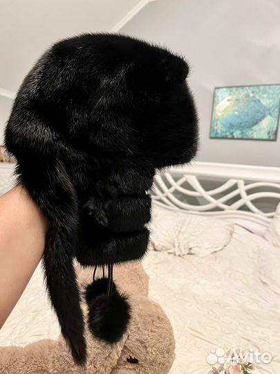 Стильная норковая шапка- кошка, размер 54-56