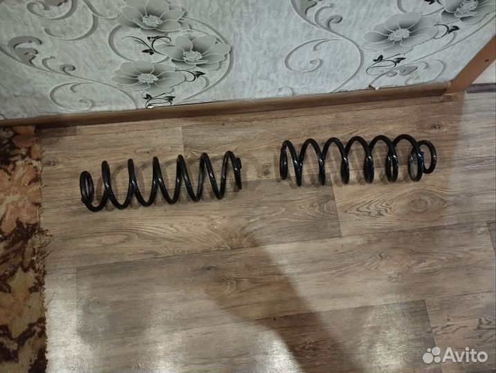 Задние пружины Шкода yeti