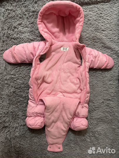 Демисезонный комбинезон для девочки