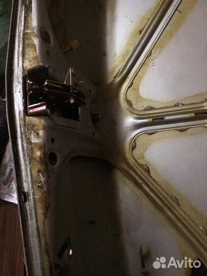 Задняя крышка багажника ваз 2110