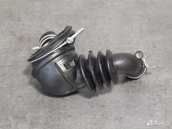 Патрубок сливной стиральной машины Bosch 484193