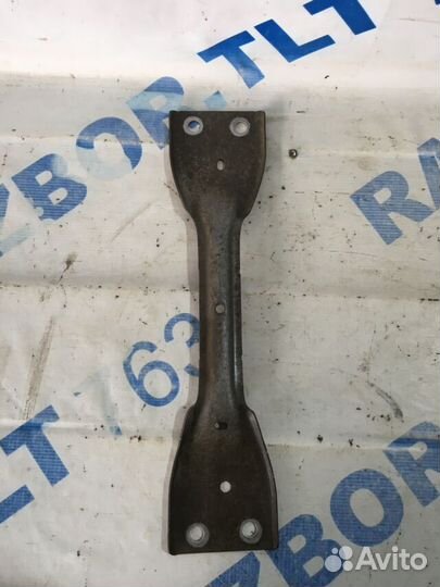 Крепление глушителя skoda octavia A5 1.4 ат лифтбе