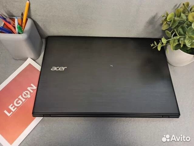 Ноутбук Acer/i3 6006/4GB/GT940MX/320GB